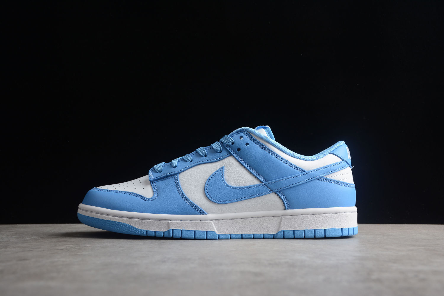 Nike Dunk Low UNC (2021) DD1391-102