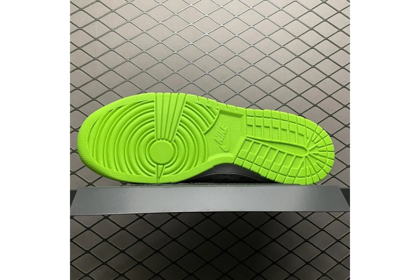 nike sb dunk low S*p*e*e  stars mean green (2021) dh3228-101