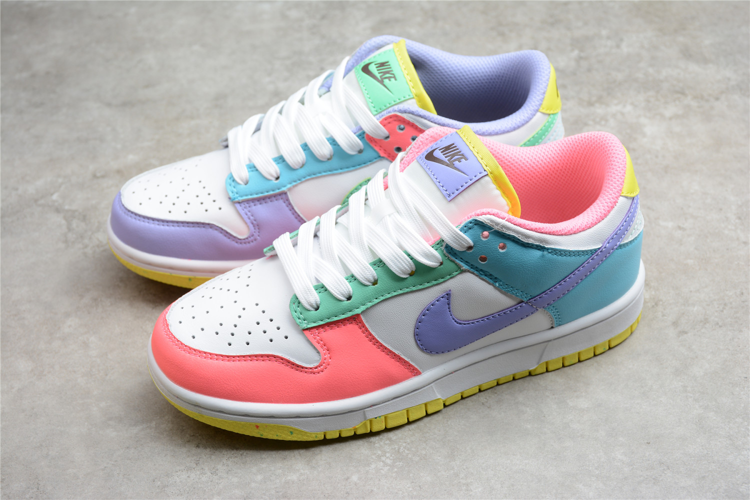 Nike Dunk Low SE Easter Candy (W) DD1872-100