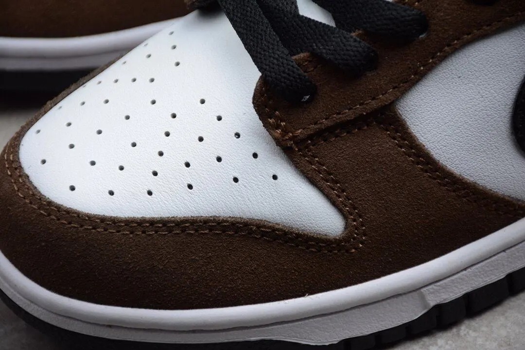 Nike SB Dunk Low White Black Trail End Brown 304292-102