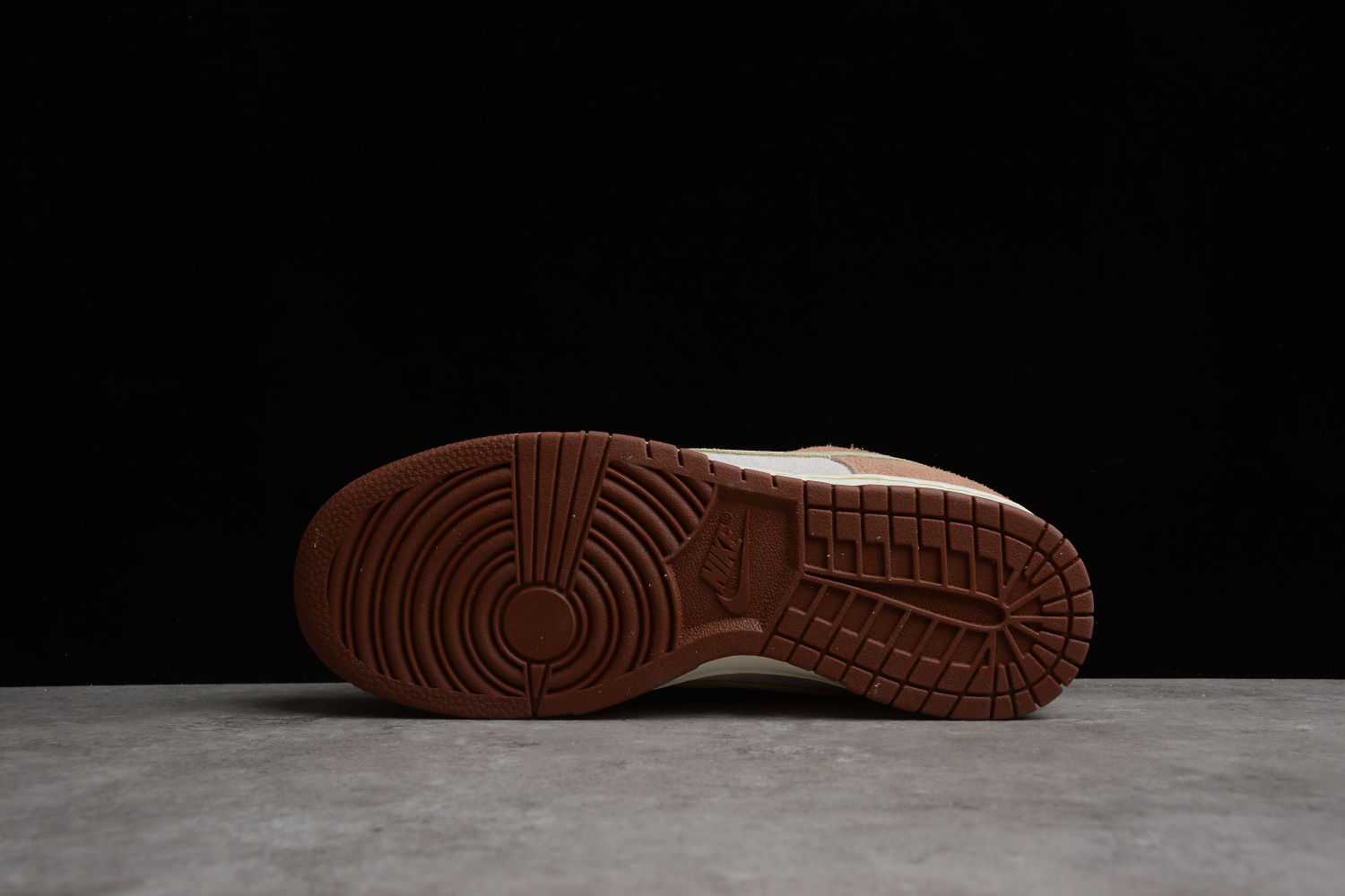 Nike Dunk Low Medium Curry DD1390-100