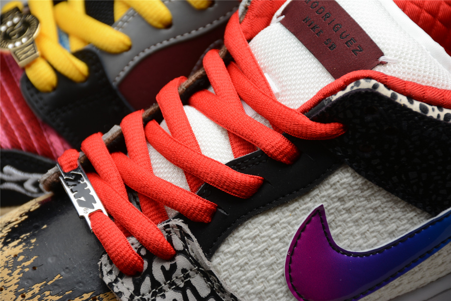 Nike SB Dunk Low What The Paul CZ2239-600