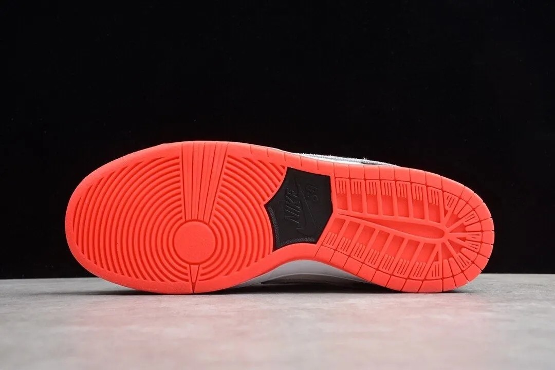 Nike SB Dunk Low Infrared Orange Label CD2563-004