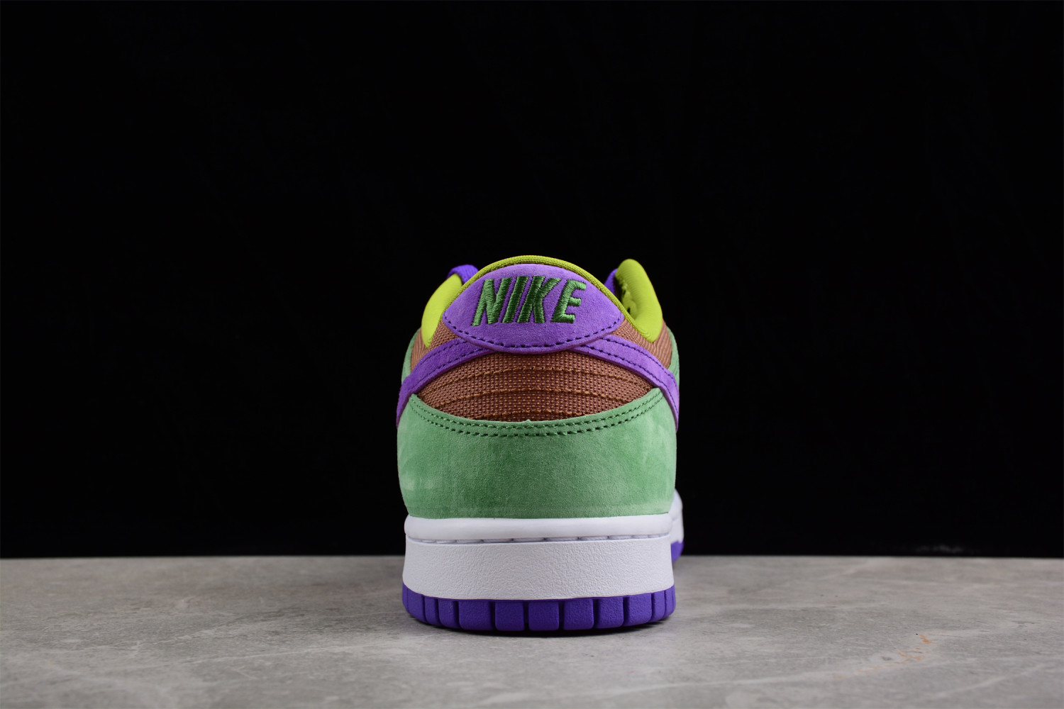 Nike Dunk Low Veneer (2020) DA1469-200