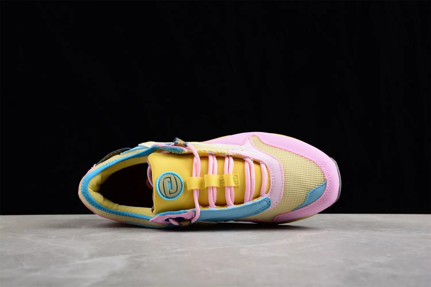 Travis Scoot x Nk Air Max 1 DO9392-100