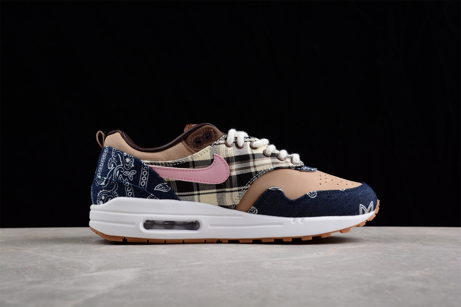 Patta x Nike Air Max 1 CT5053-001