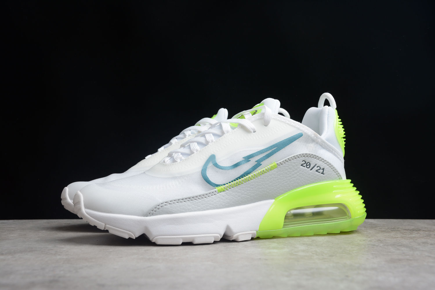 NIKE AIR MAX 2090 DJ6898-100