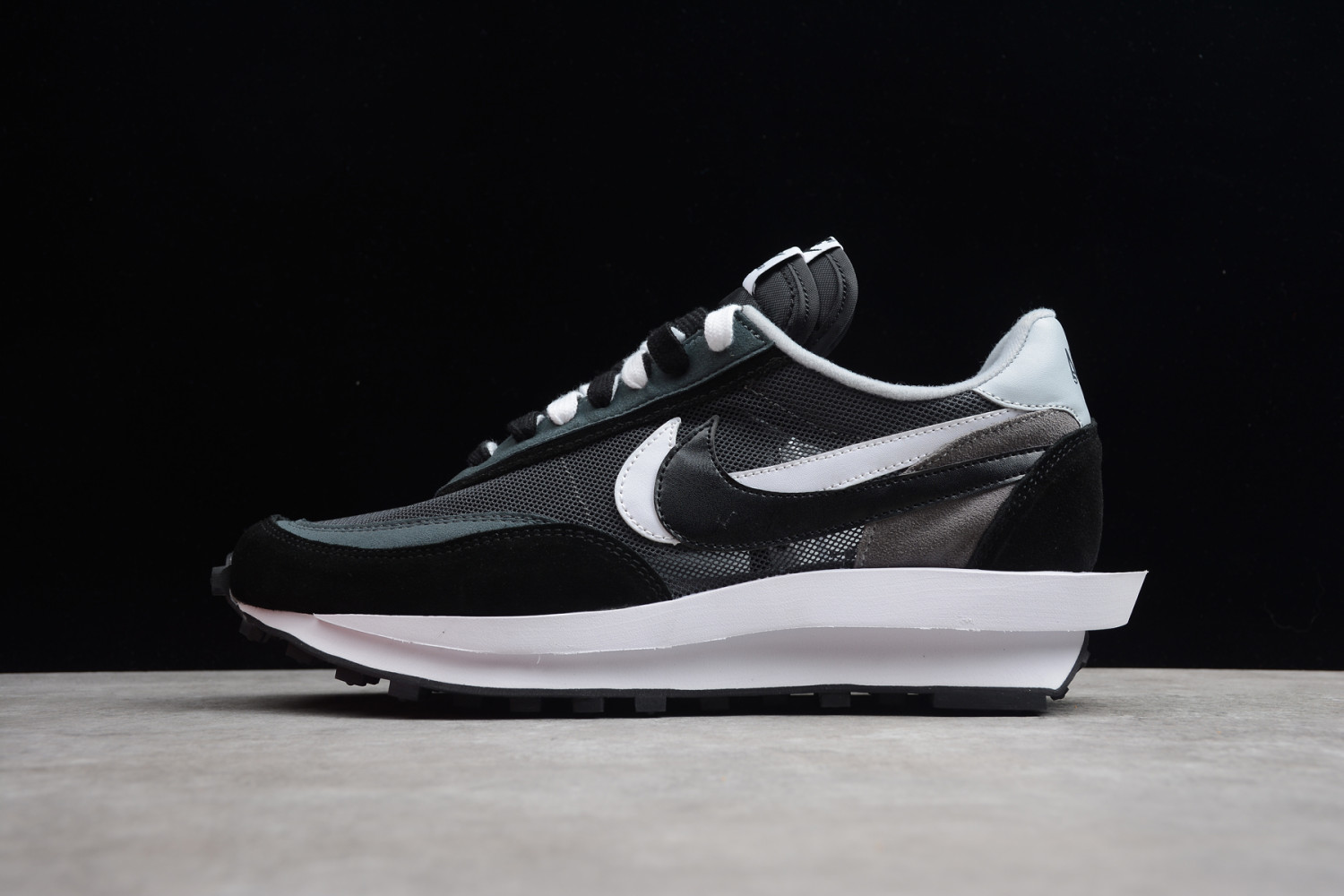 Nike LD Waffle sacai Black BV0073-001