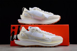 Nike Vaporwaffle sacai Sail Gum DD1875-100