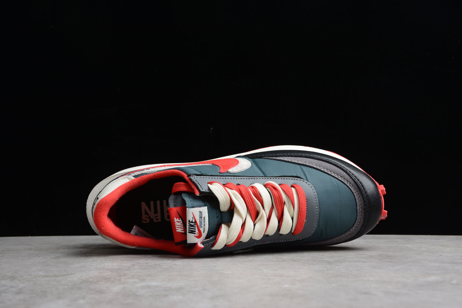 Nike LD Waffle sacai Undercover Midnight Spruce University Red DJ4877-300