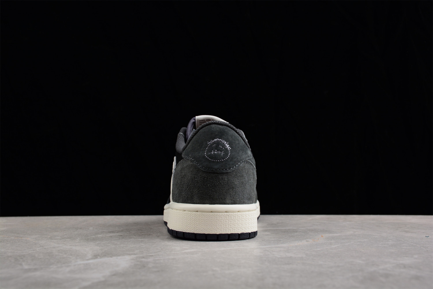 Jordan 1 Retro Low OG SP Travis Scott Black Phantom DM7866-001