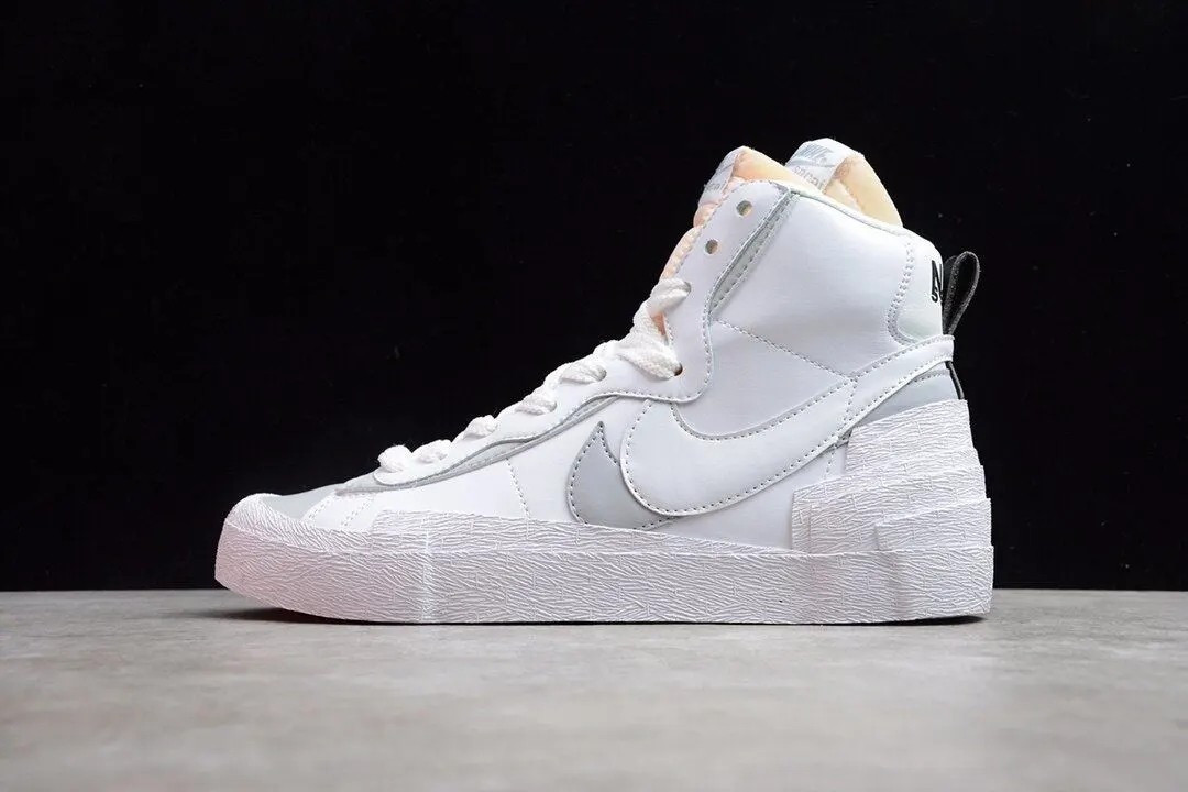 Nike Blazer Mid sacai White Grey BV0072-100