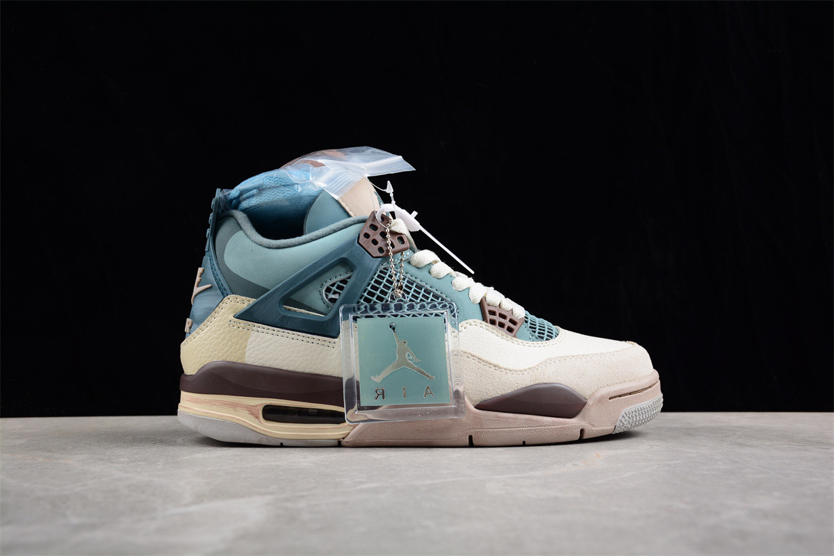 Air Jordan 4 Retro KNCWSL