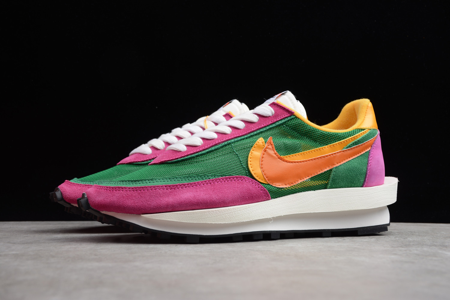 Nike LD Waffle sacai Pine Green BV0073-301