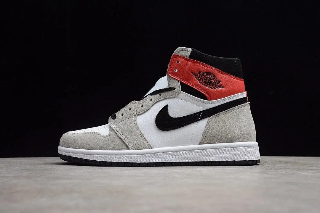Jordan 1 Retro High Light Smoke Grey (GS) 575441-126
