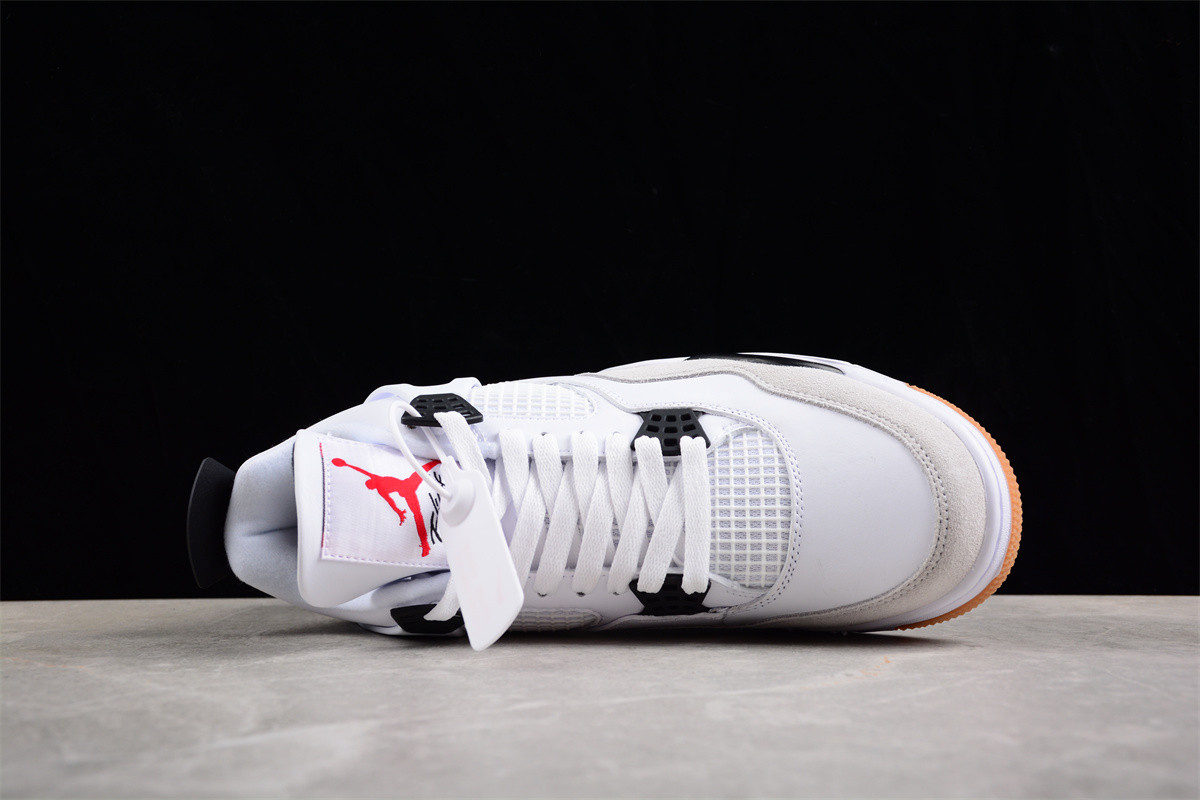 Nike SB x Jordan Air Jordan 4  Sapphire  DR5415-100