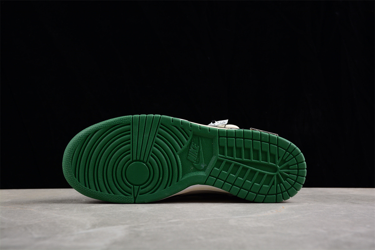 Nike SB Dunks DD1391-300