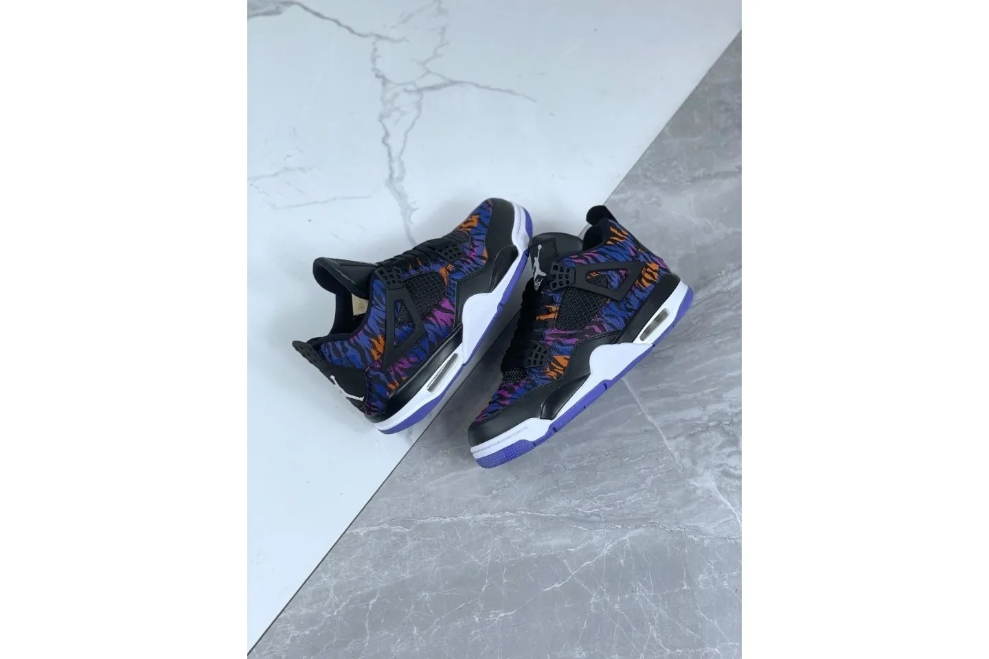 Jordan 4 Retro Black Rush Violet BQ9043-005