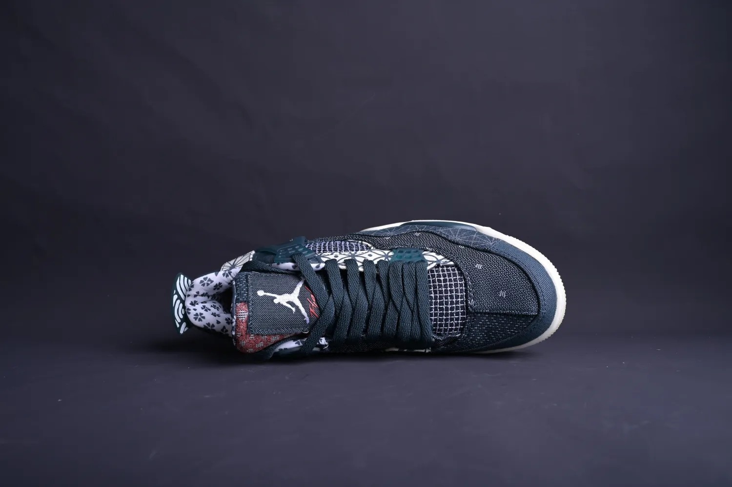 Air Jordan 4 Retro Deep Ocean CW0898-400