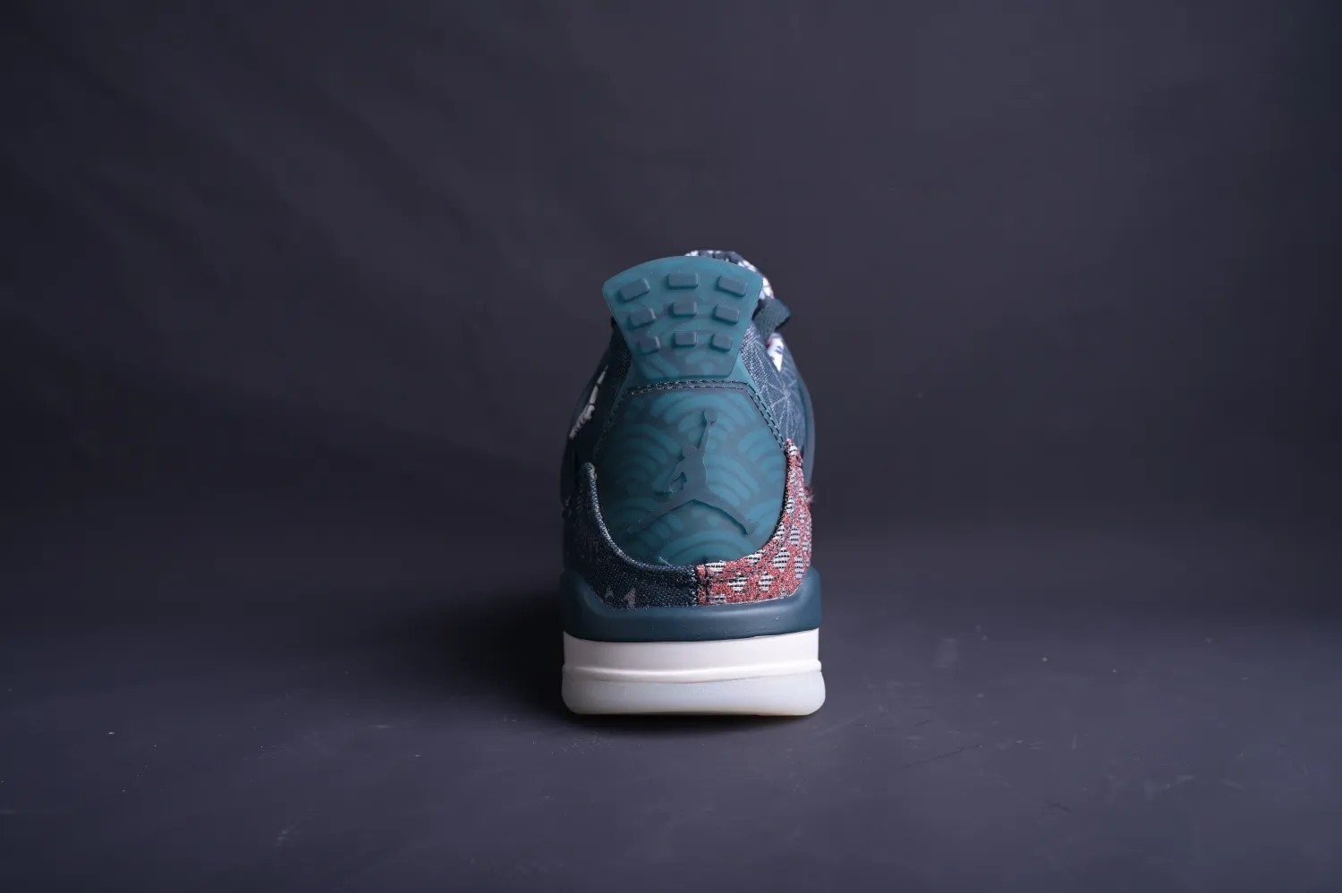 Air Jordan 4 Retro Deep Ocean CW0898-400