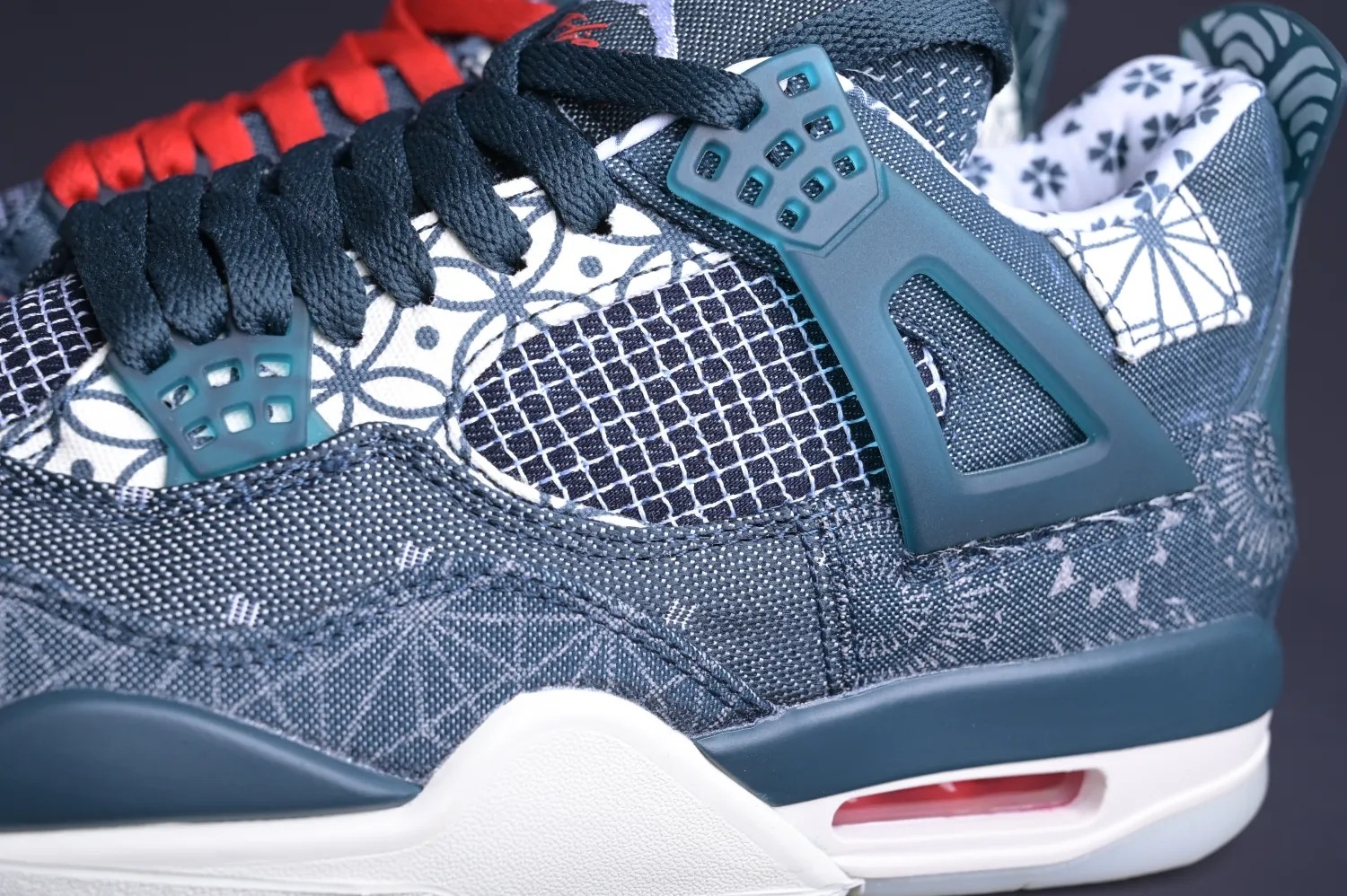 Air Jordan 4 Retro Deep Ocean CW0898-400