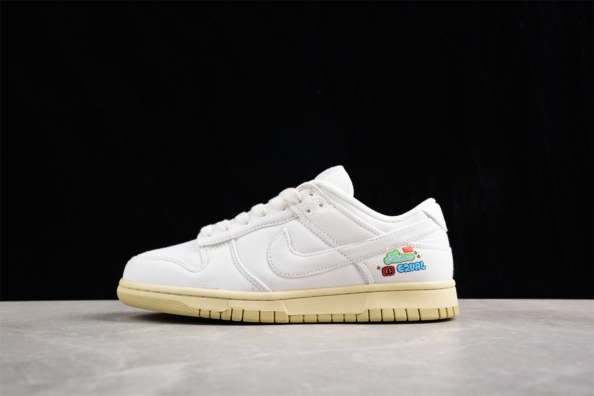Nike Dunk Low SE The Future Is Equal (W)FD0868-133