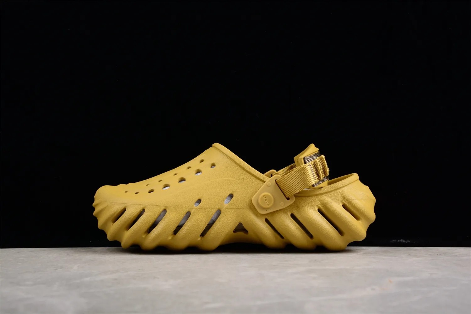 Salehe Bembury x Crocs Polle x Clog Mauve Mist