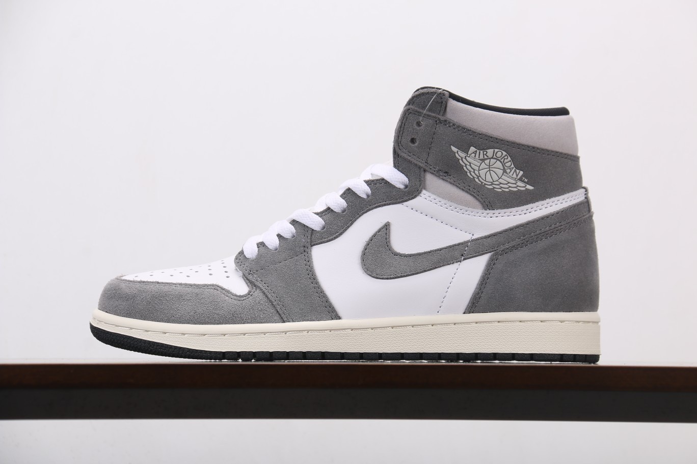 Jordan 1 Retro High OG Washed Black DZ5485-051
