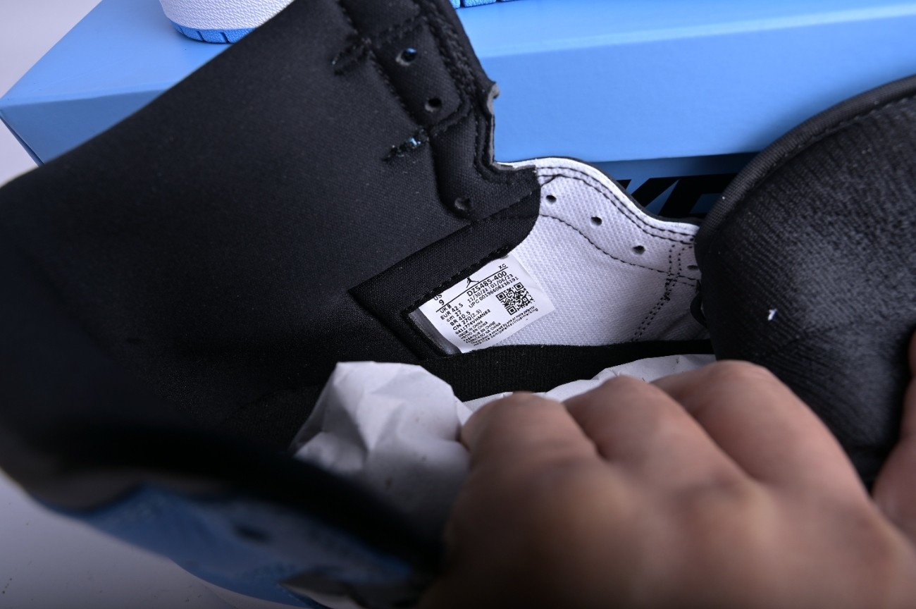 Jordan 1 High OG UNC Toe DZ5485-400