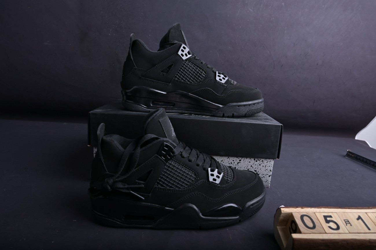 Jordan 4 Retro Black Cat (2020) CU1110-010