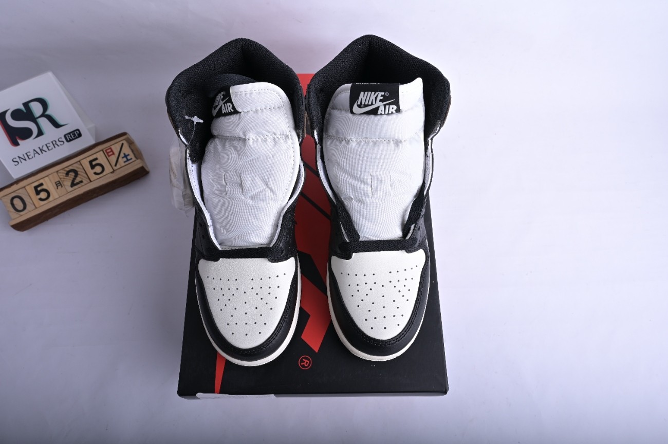 Jordan 1 Retro High Dark Mocha 555088-105