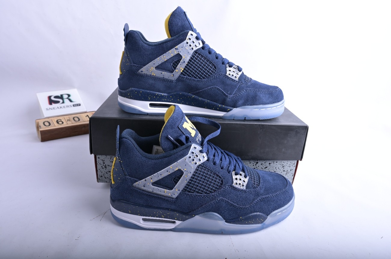 Jordan 4 Retro Michigan (PE) AJ4-1036660