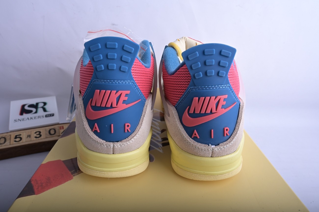 Jordan 4 Retro Union Guava Ice DC9533-800