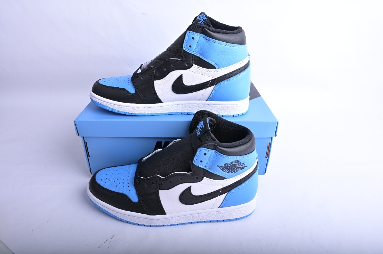 Jordan 1 High OG UNC Toe DZ5485-400