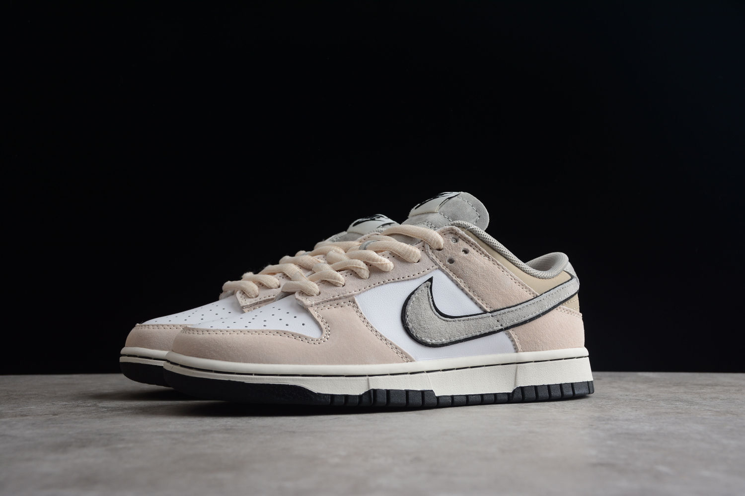 Otomo Katsuhiro x Nike SB Dunk Low Steamboy OST LF0039-008