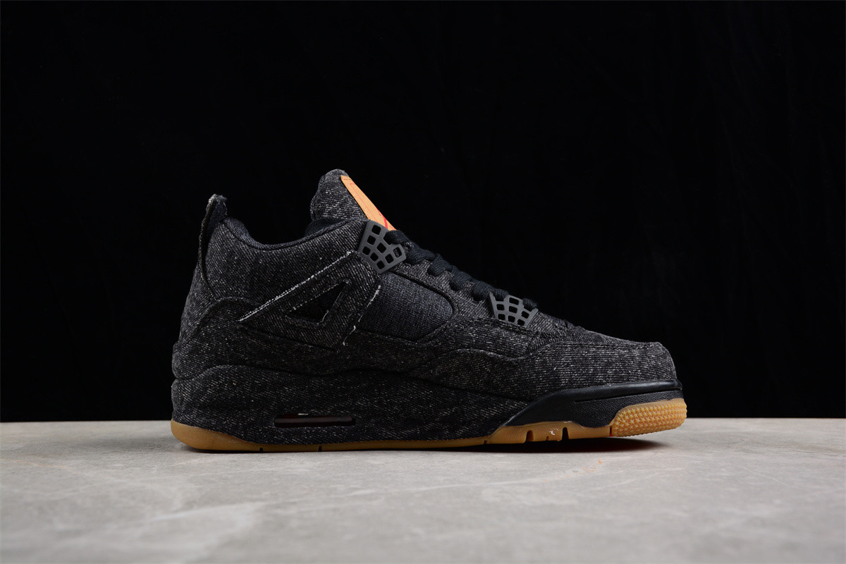 Jordan 4 Retro Levi