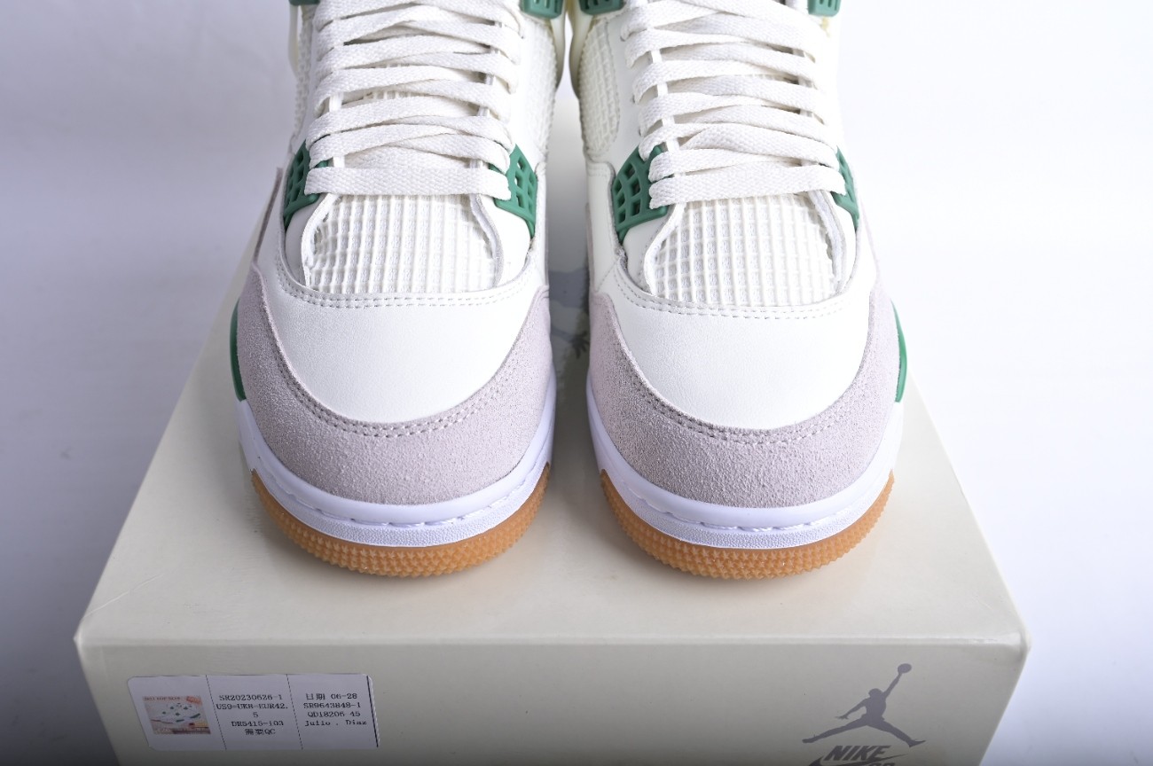 Jordan 4 Retro SB Pine Green DR5415-103