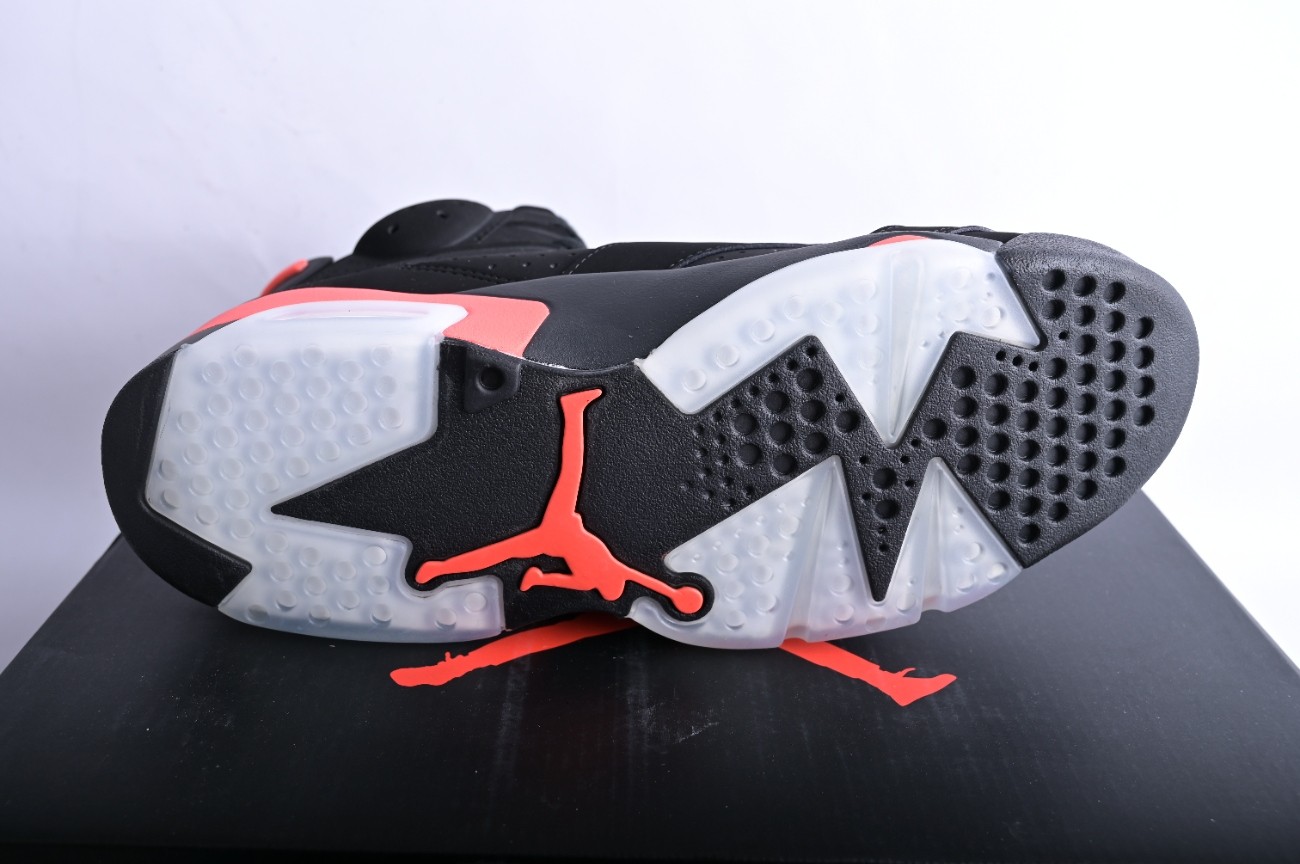 Jordan 6 Retro Black Infrared (2019) 384664-060
