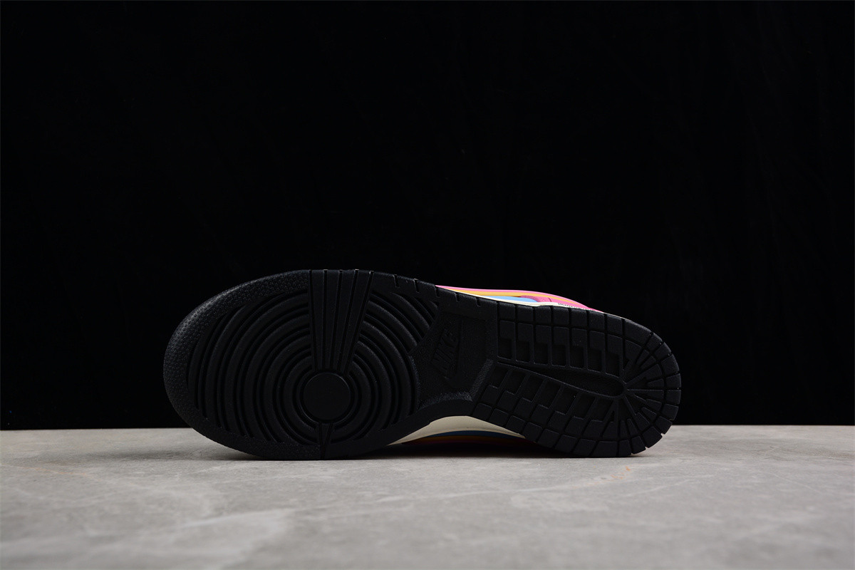 Nike SB Dunk Low ZD2356-153