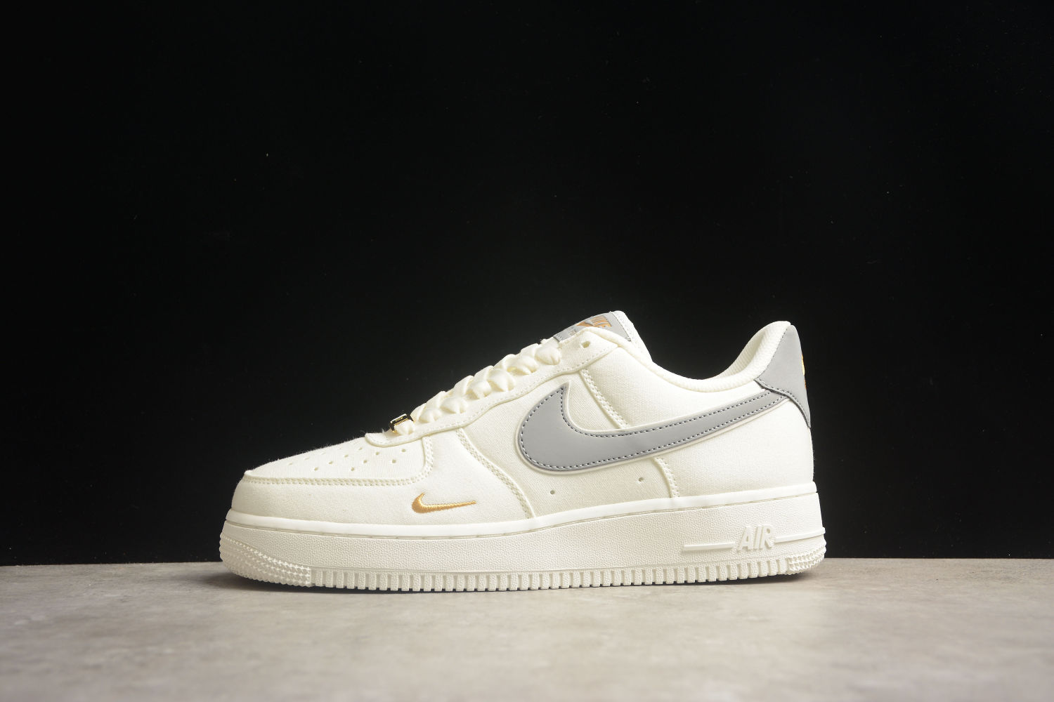 Nk Air Force 1''07 Low  MN5696-609
