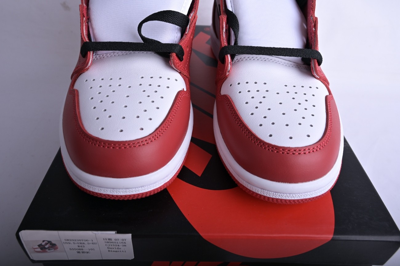Jordan 1 Retro Chicago (2015) 555088一101