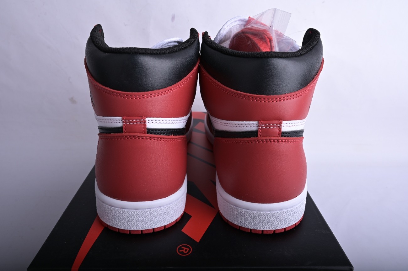 Jordan 1 Retro Chicago (2015) 555088一101