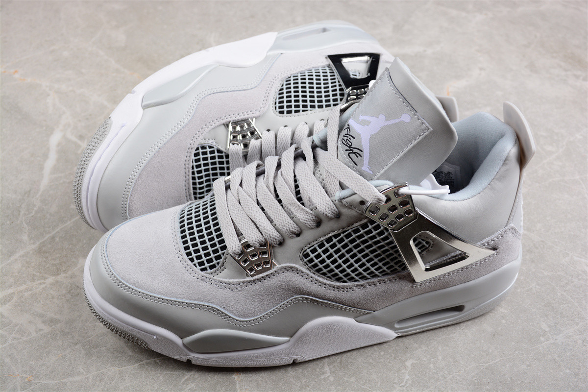 Jordan 4 Retro Frozen Moments (W) AQ9129-001