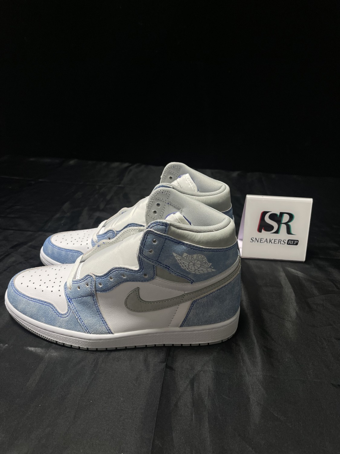 Jordan 1 Retro High Hyper Royal Smoke Grey (GS) 575441-402