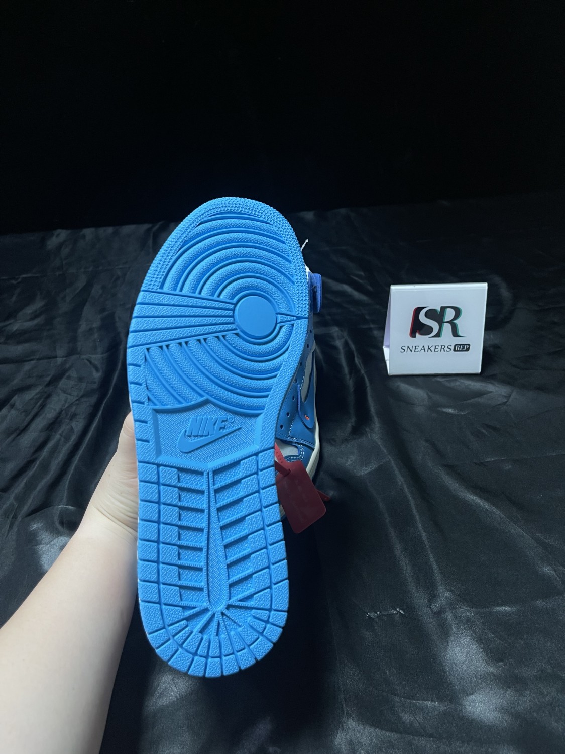 Jordan 1 Retro High Off-White University Blue AQ0818-148