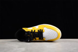 Jordan 1 Low FlyEase University Gold DM1206-107