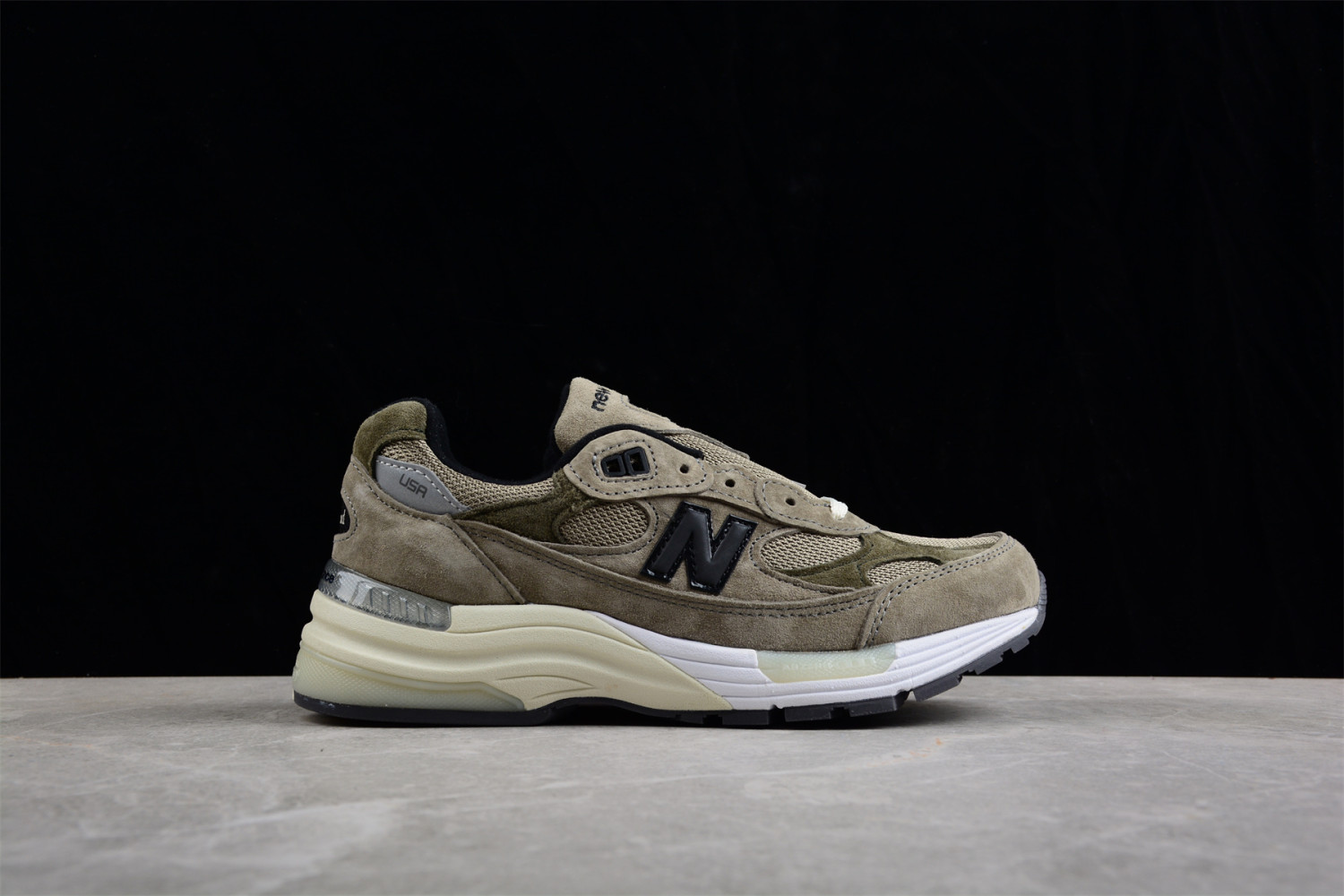 N*w B*la*ce 992 JJJJound Grey M992J2