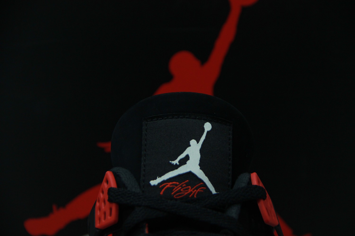 Jordan 4 Retro Red Thunder CT8527-016