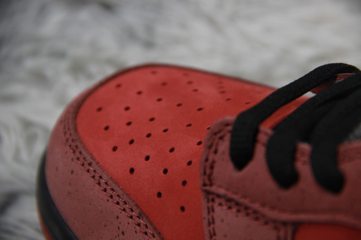Nike SB Dunk Low Concepts Red Lobster 313170-661