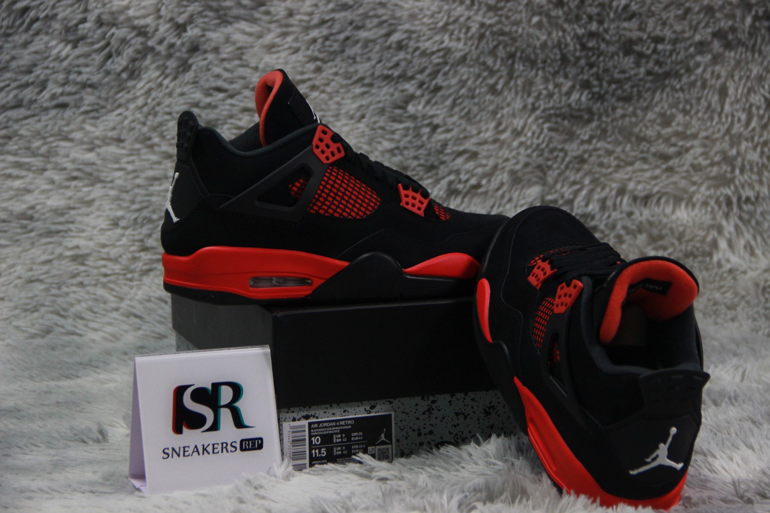Jordan 4 Retro Red Thunder CT8527-016
